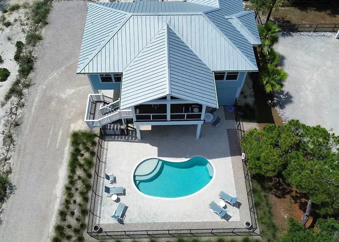 New St George Island Retreat Pool Pet Friendly